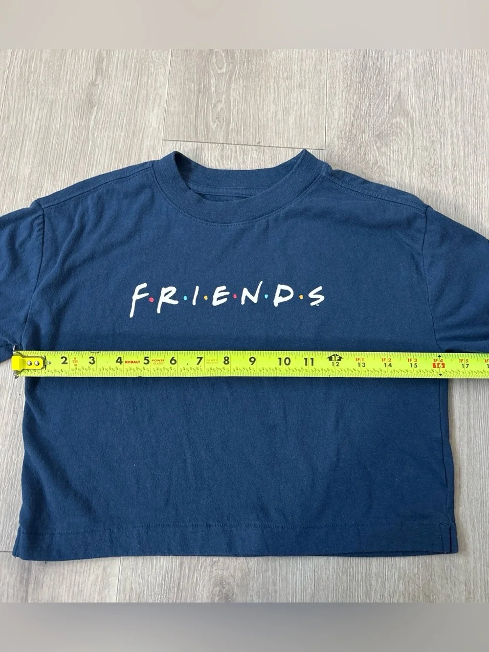 Gap Teen Girls Friends Graphic Boxy Crop T-Shirt Navy Blue Short Sleeve Size M